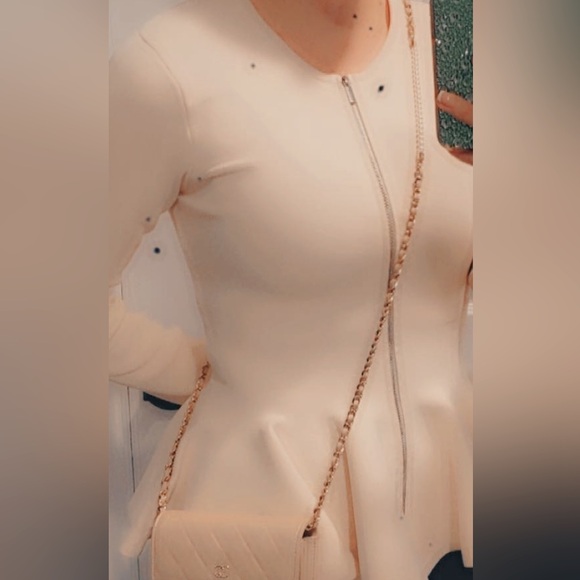 Rare Chanel pearl wallet on chain ✨ - Picture 12 of 12